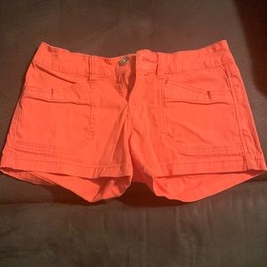 Union bay size 3 pink/coral shorts